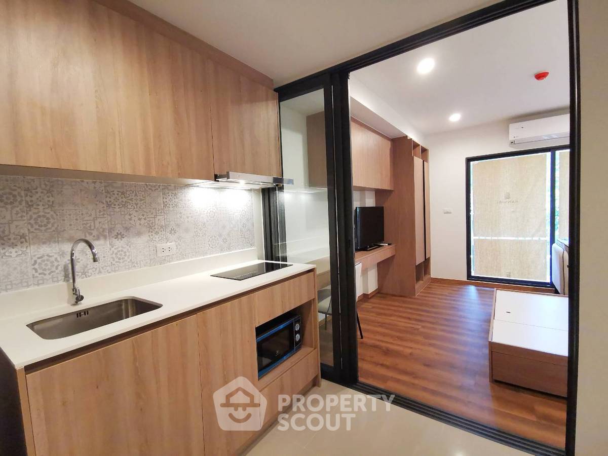 picture 1-BR Condo at La Habana Hua Hin close to Vana Nava Water Jungle (ID 1045474) - 1/11