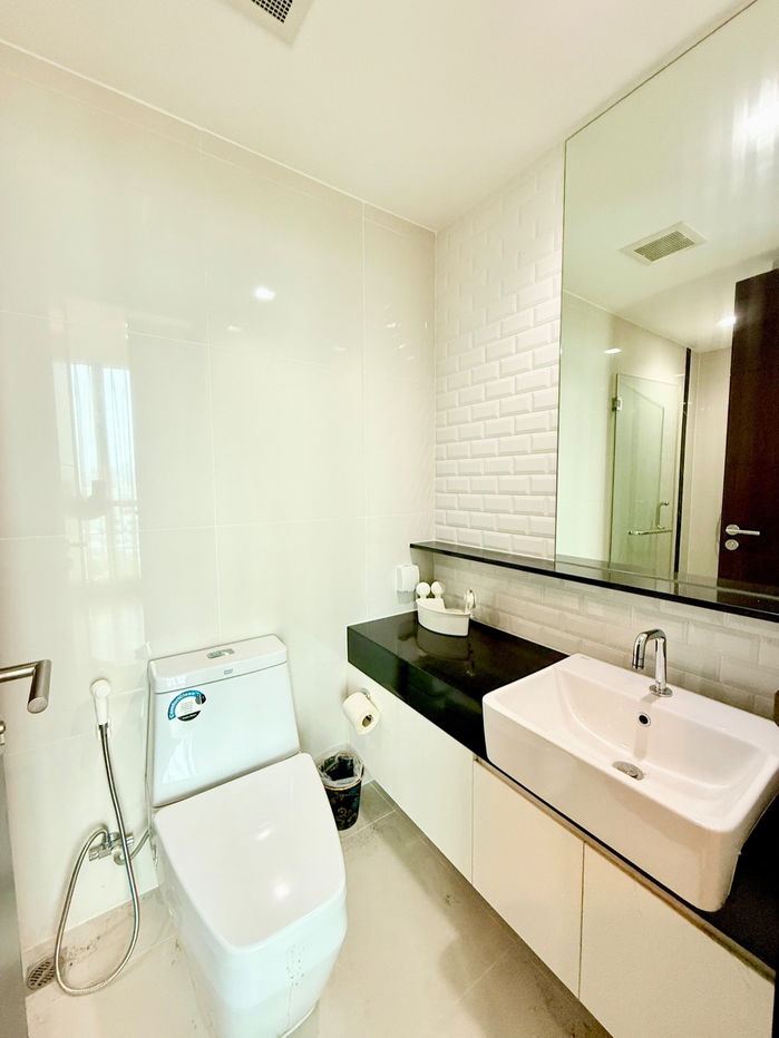 picture For Rent " 𝐖𝐢𝐬𝐡 𝐒𝐢𝐠𝐧𝐚𝐭𝐮𝐫𝐞 𝐌𝐢𝐝𝐭𝐨𝐰𝐧 𝐒𝐢𝐚𝐦 " Near BTS-Ratchathewi Size 35 Sq.m. Floor 33  - 11/16