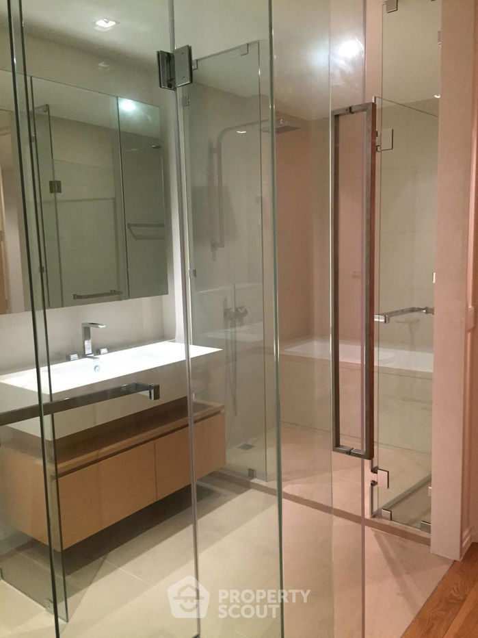 picture 2-BR Condo at The River Condominium near BTS Saphan Taksin (ID 514323) - 7/7