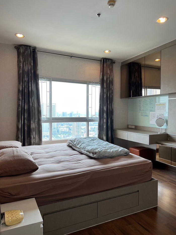 รูป For Sale Condo Q House Condo Sathorn  (S15-34429) - รูปที่ 1/39