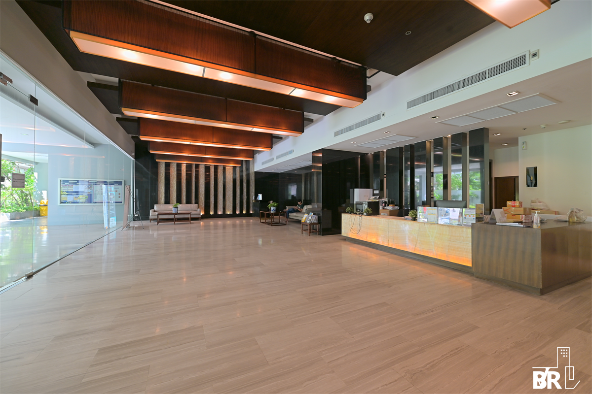 picture Circle Condominium  The Privilege of Luxury in an Economic Hub Location - 6/9