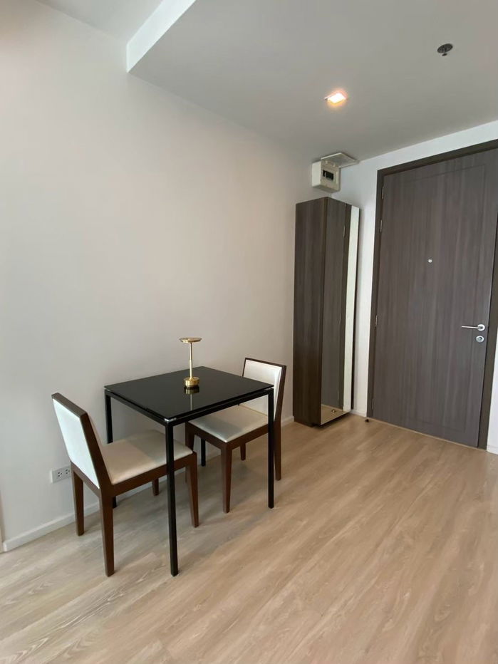 picture 🌿 WS1393 [For rent] Quinn Condo Ratchada 17 💸 Only 16,000 baht/month 🚊 MRT Sutthisan - 3/13