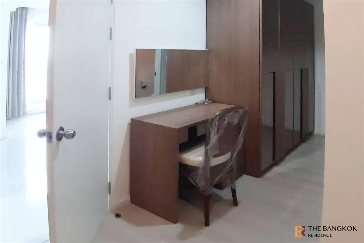 picture Aspire Sukhumvit 48  Move-in Ready, Just Bring Your Stuff - 8/10