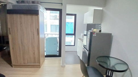 For Rent Vela de Residence ** Special Discount 10% ** Property Code G010 Line id: nudlee