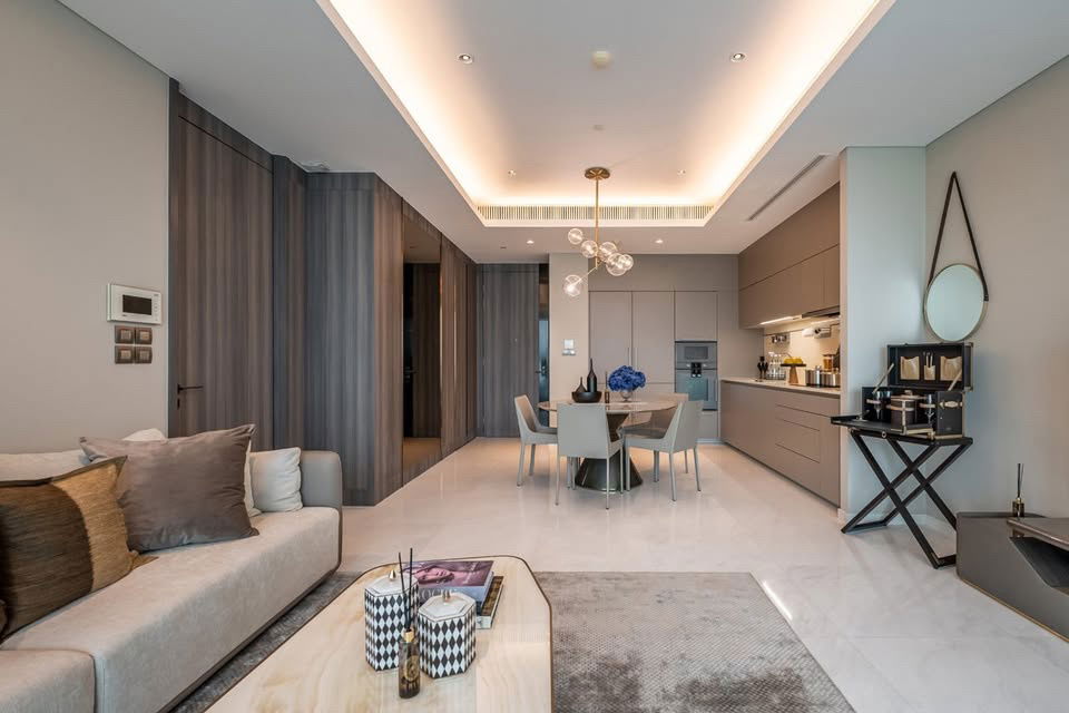 picture Room for rent at Sindhorn Tonson - 7/16