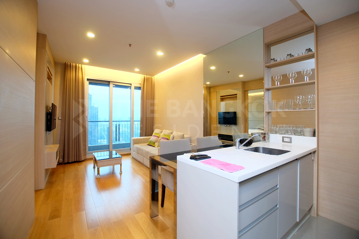picture Luxury Condo in Central City Location The Address Asoke near MRT Phetchaburi Station - 7/10