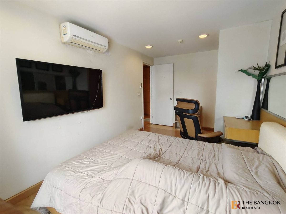 picture The Bangkok Thanon Sub near MRT Sam Yan Station The Privilege of Luxury in an Economic Hub Location - 1/10