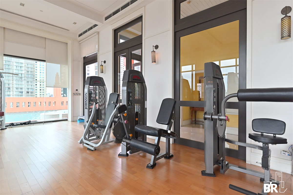 picture Aguston Sukhumvit 22  Luxury Condo at Special Price - 7/9