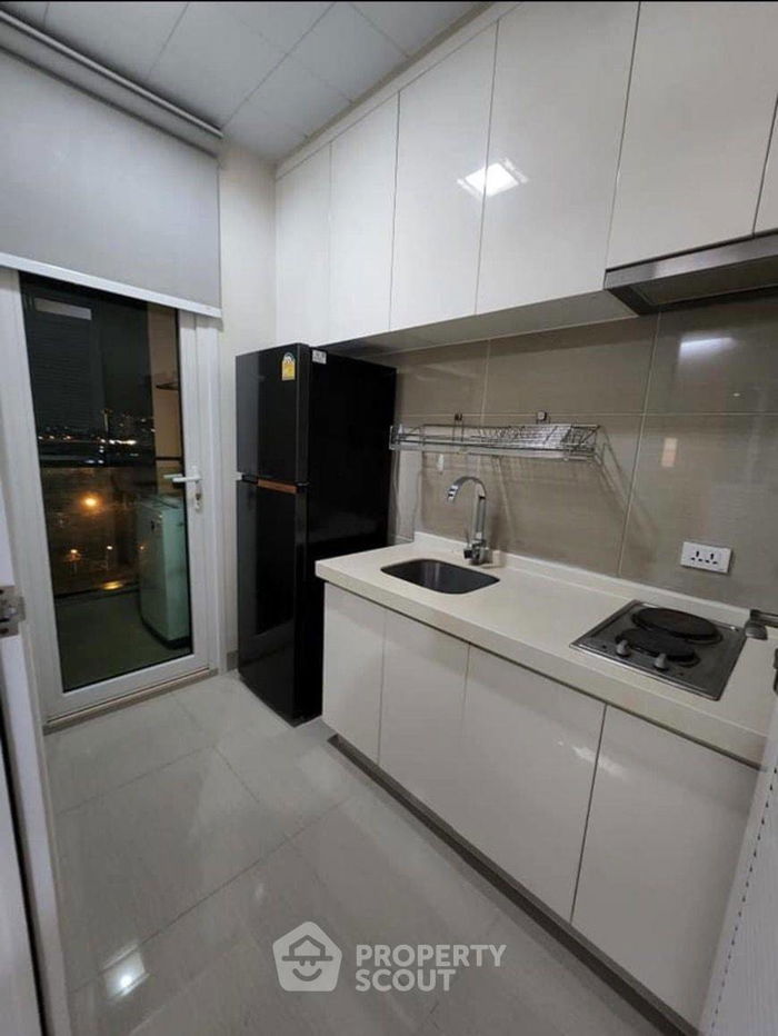 picture 2-BR Condo at T.c. Green Rama 9 near MRT Phra Ram 9 (ID 565761) - 6/8