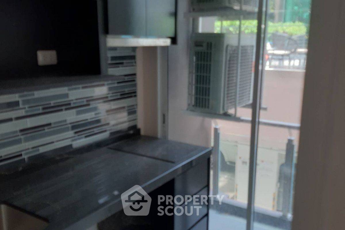 picture 1-BR Condo at Chateau In Town Charansanitwong 96/2 near MRT Sirindhorn (ID 2147403) - 3/8