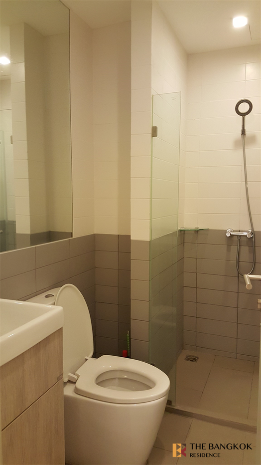 picture Luxuriously Elevated Unit Ideo Mobi Rama 9 near MRT Rama 9 Station - 9/9