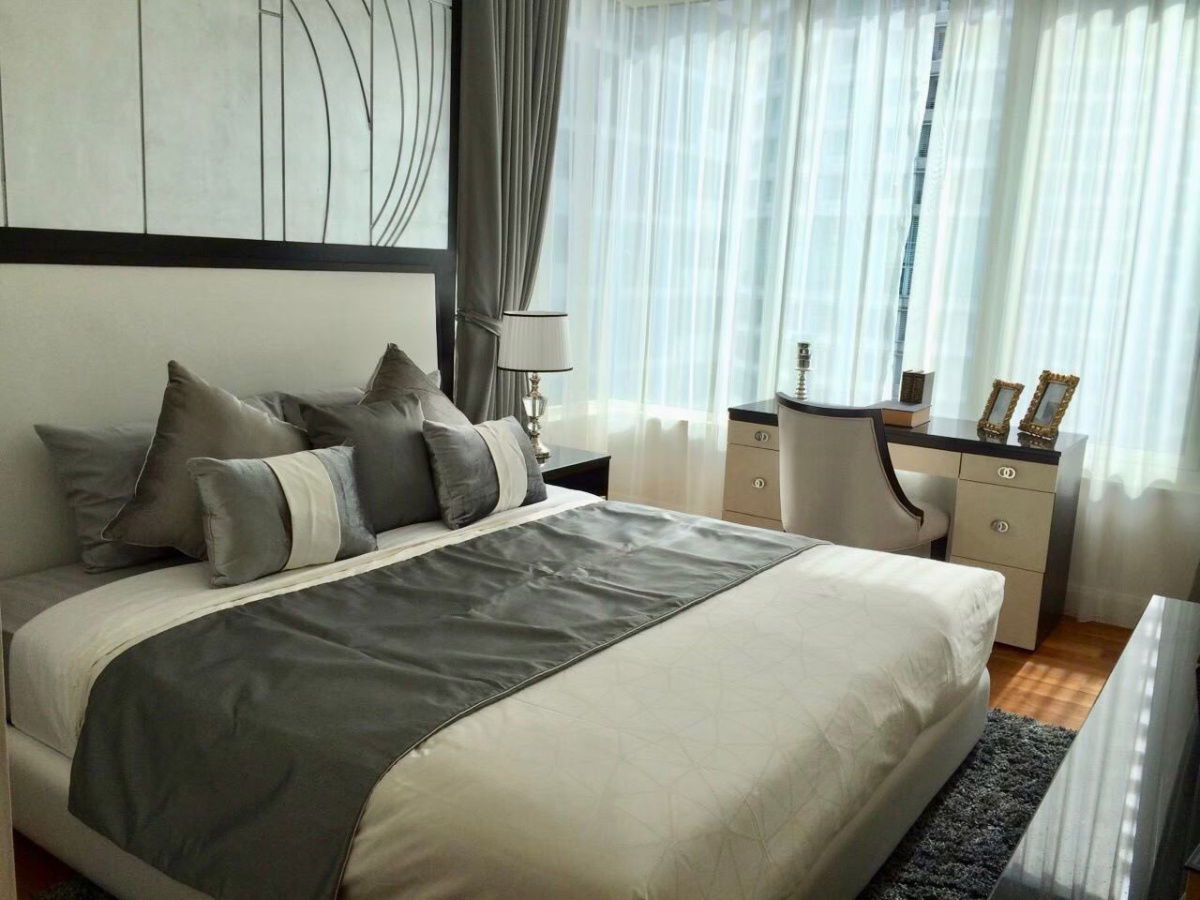 picture LTH12811 - Condo for rent  at Q Langsuan Size 84.85 sqm. 2 beds 2 baths Near BTS Chidlom Station ONLY 85K/Month - 6/8