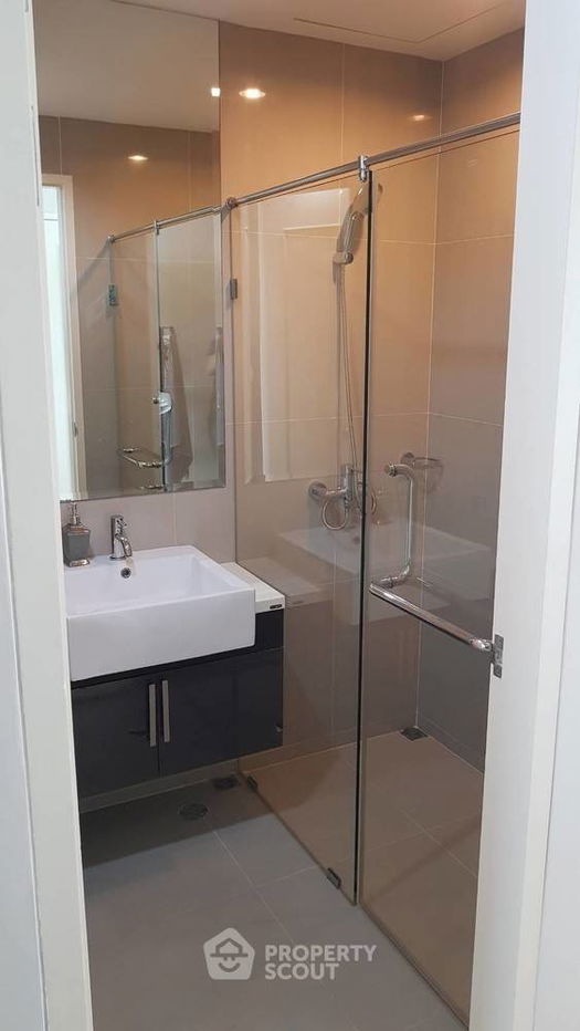 picture 1-BR Condo at Villa Asoke near MRT Phetchaburi (ID 386774) - 3/5