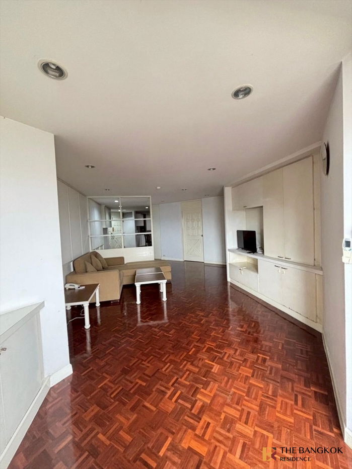 picture Tai Ping Tower ✨ Spacious 3-Bedroom unit in the Ekkamai area, close to BTS Ekkamai - 2/13