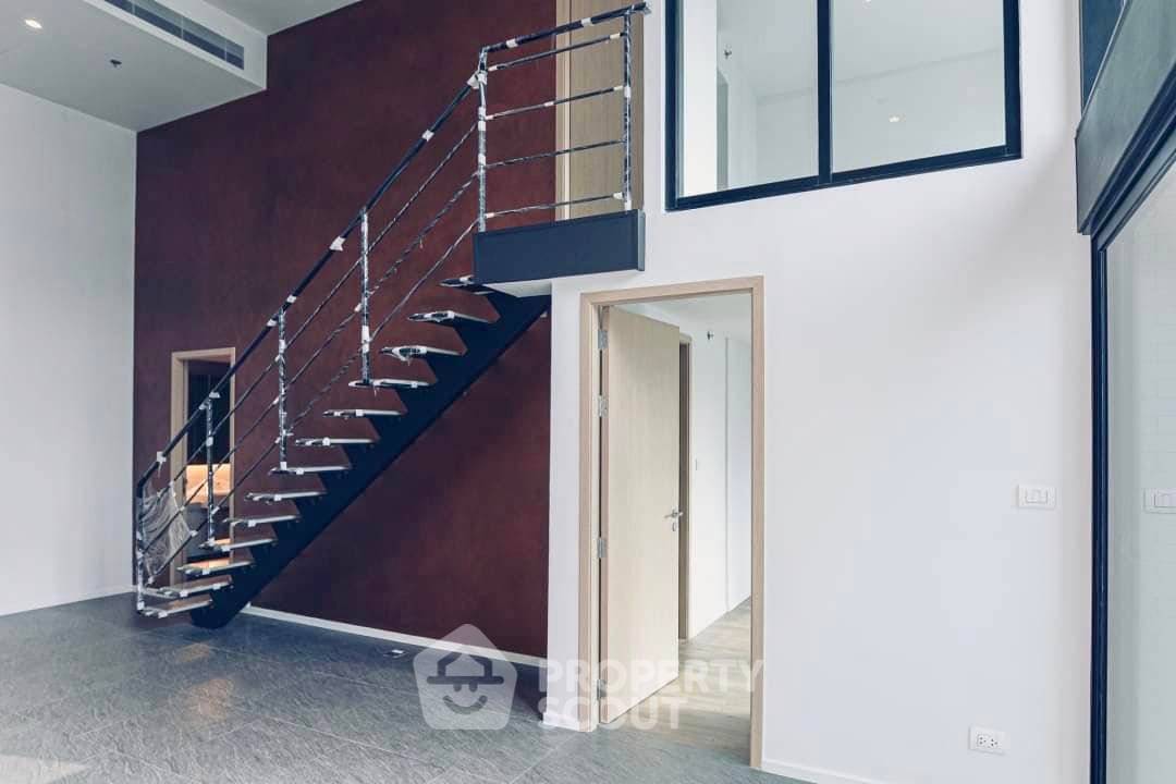 picture 2-BR Condo at The Lofts Silom near BTS Surasak (ID 725884) - 8/12