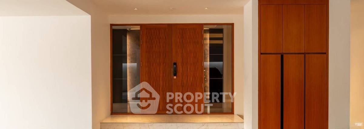 picture 10-BR House near ARL Hua Mak (ID 2047126) - 2/14