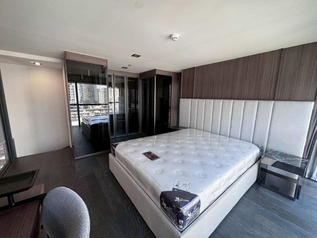 รูป LTH12800 - Condo for sale คอนโด ขาย at  คอนเนอร์ ราชเทวี Size 52 sqm. 1 bed 1 bath Near BTS Ratchathewi Station ONLY 9.9 MB - รูปที่ 1/7