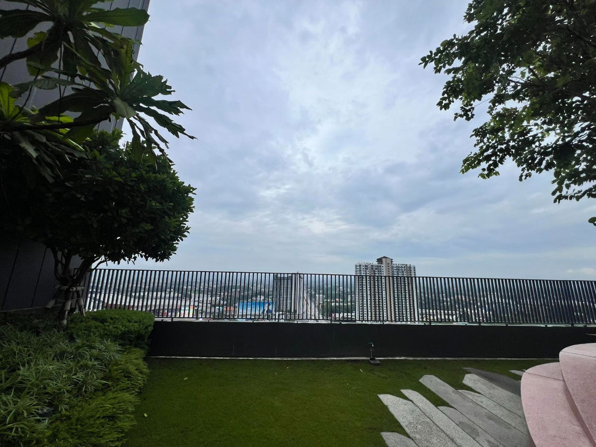 รูป The Base Height Condo For Rent ( Pool View) - รูปที่ 10/15
