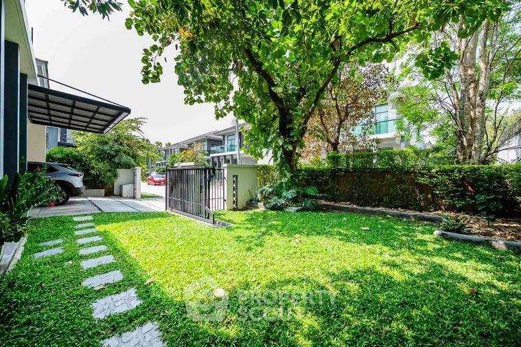 4-bed house for sale, 194 sqm, 77.9 sq wah, Setthasiri Pattanakarn