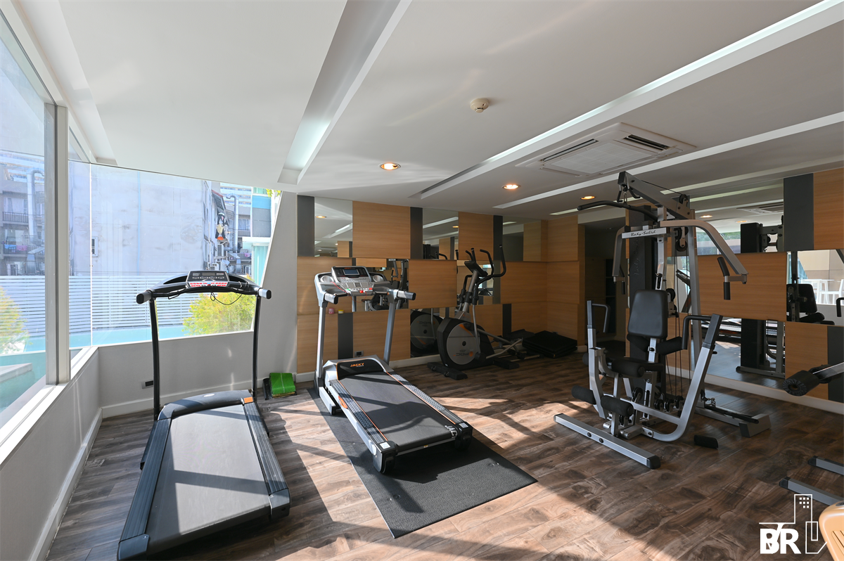 picture The Crest Sukhumvit 49  Ultimate Luxury Lifestyle with Convenience - 7/9