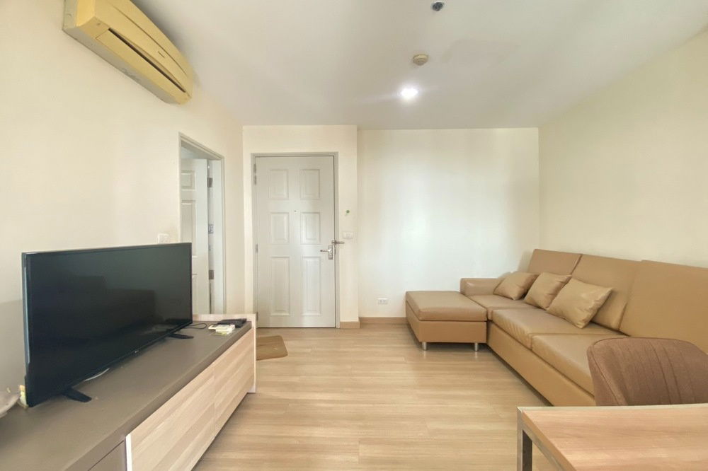 picture 🔥 Sale with tenant !!🔥 Code C20221200672......Life @ Sathorn 10, 1 bedroom, 1 bathroom, high floor 17++, South Facing, furnished, Special Deal!!📣📣 - 2/8