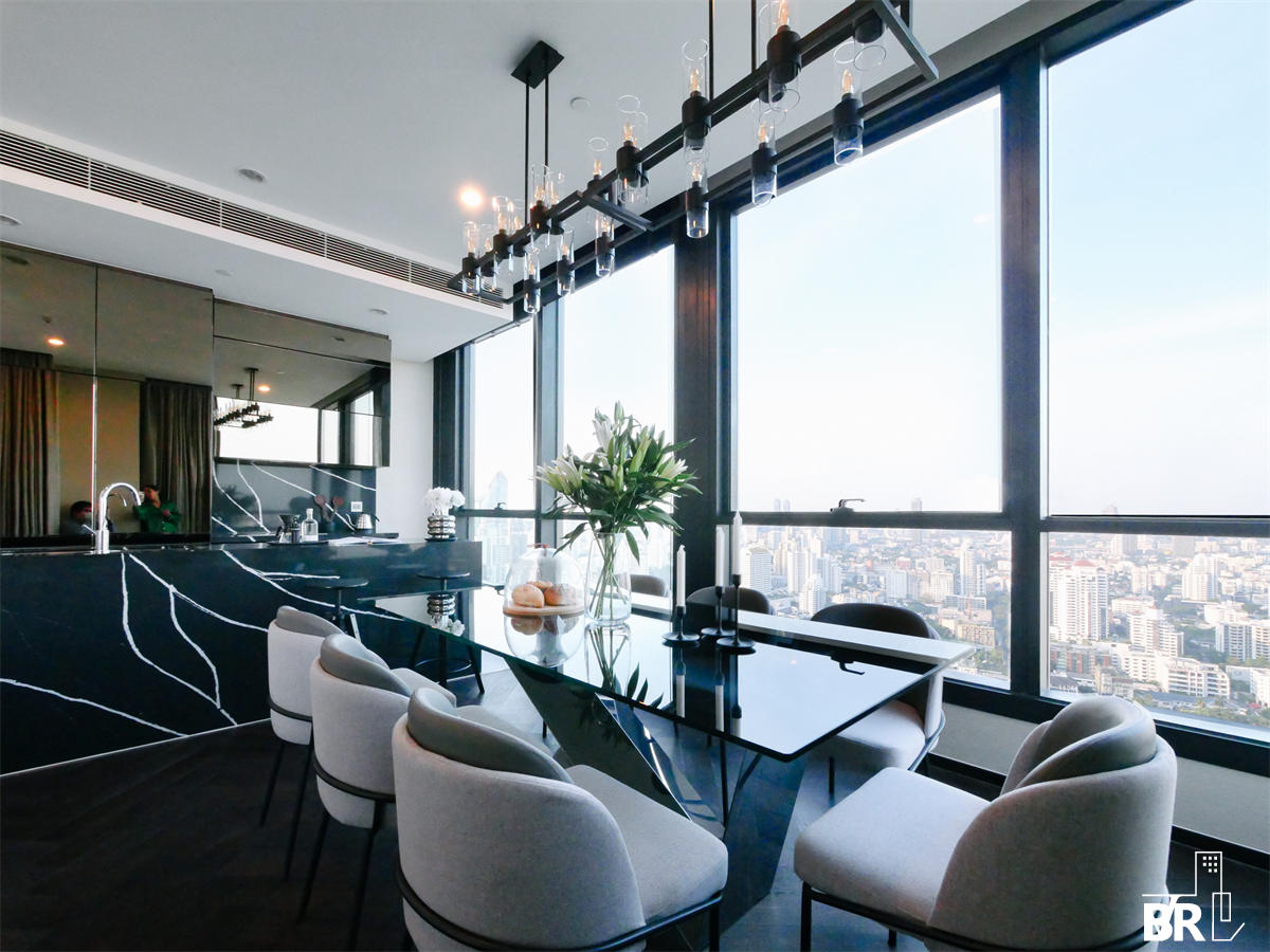 picture The Esse Sukhumvit 36  Luxury Condo in Central City Location - 9/10