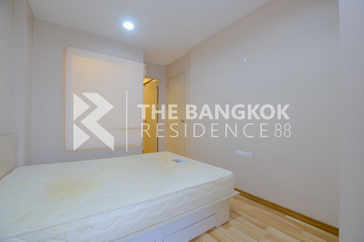 picture Ideo Huaikwang - Best price 3.3 MB , 1B1B size 35 sqm, prime area near Mrt ( Line ID: real_realestate or phone: 0842824246)  - 10/13
