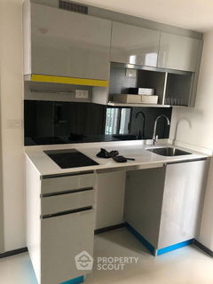 1-BR Condo at Knightsbridge Space Ratchayothin near BTS Ratchayothin (ID 765903)