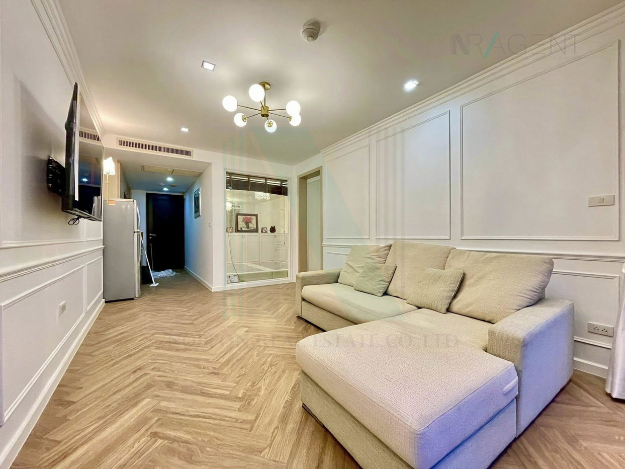 picture For Rent Condo NOBLE AMBIENCE SARASIN Building 1, Floor 5,1 bed room, Room size 50 sqm - 1/8