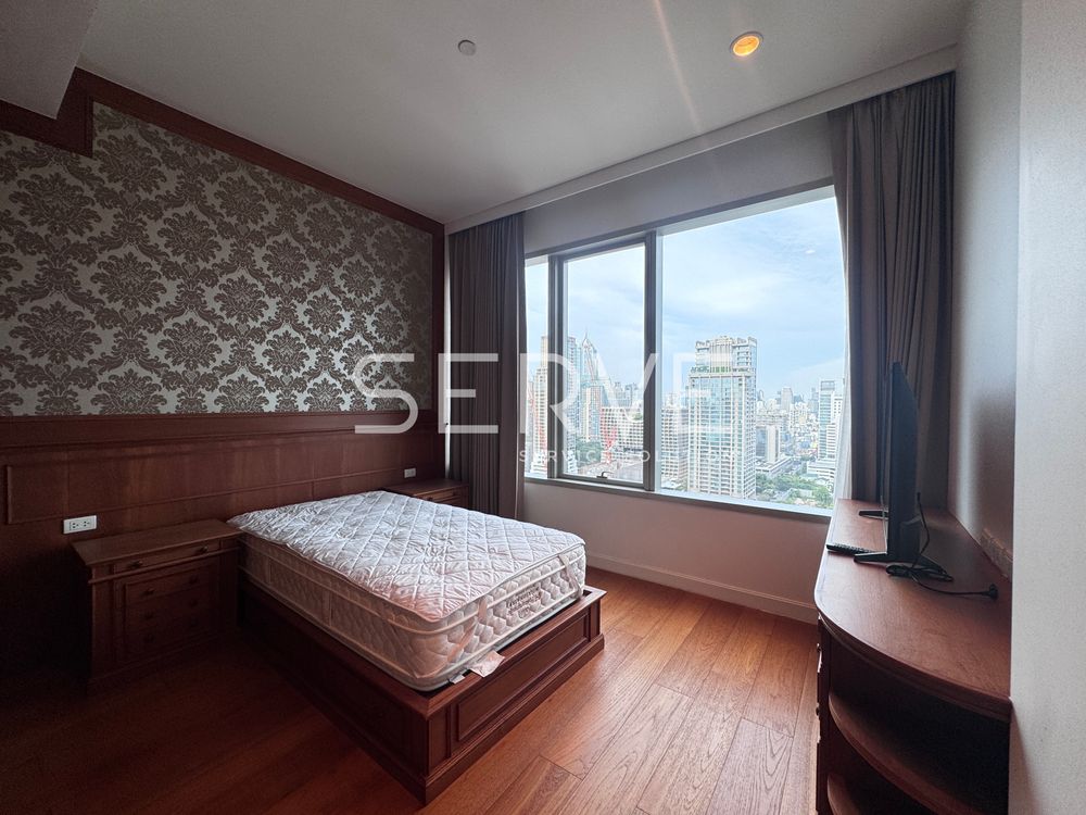 picture 3 Beds with Bathtub Large Room Good Location Close to BTS Ratchadamri 300 m. / For Rent-185 Rajadamri - 6/18