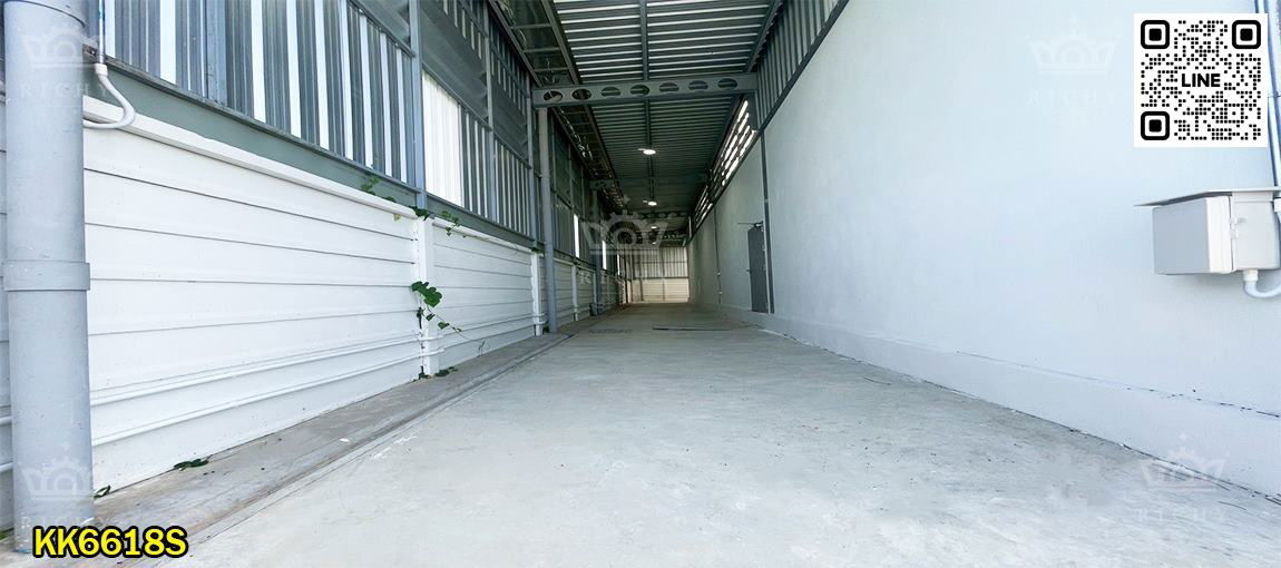 รูป ผ่อนตรงกับโครงการได้ โรงงานใหม่ สไตล์ Contemporary โดนเด่นที่ดีไซด์ คุณภาพวัสดุสูง เย็นสบาย พื้นที่ใช้สอย 970 ตารางเมตร สีม่วงใกล้ถนน 4 เลนส์  - รูปที่ 12/13
