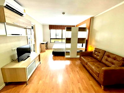 Condos for sale Sathon : (19248) Lumpini Place Suanplu - Sathorn