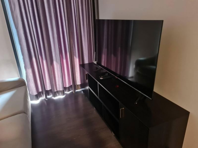 picture Live Near Thonglor! Condo for Rent @ Oka Haus, Great View, Great Vibes - 3/11