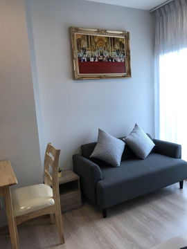 MRT Thailand Cultural Center 130 m. Price  15,000 Baht Condo Noble Revolve Ratchada ( Rental )