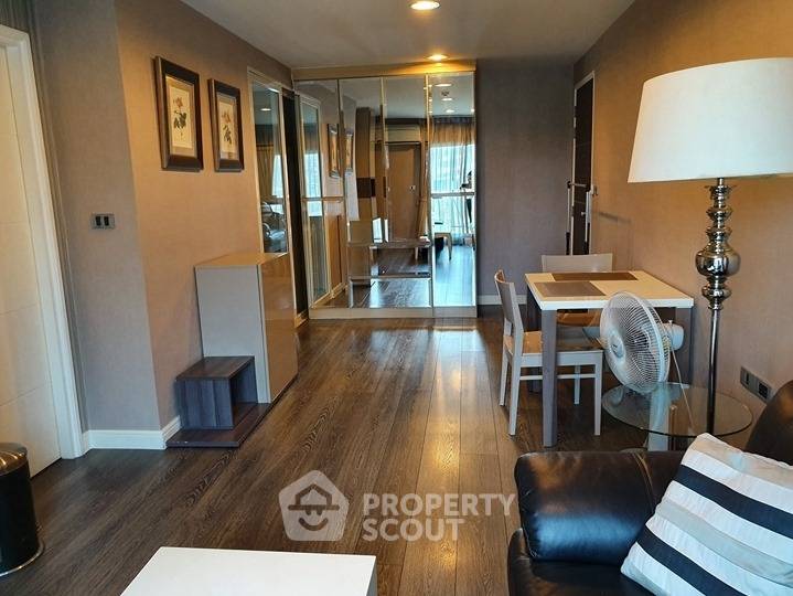 picture 1-BR Condo at The Crest Sukhumvit 49 near BTS Thong Lor (ID 512324) - 2/10