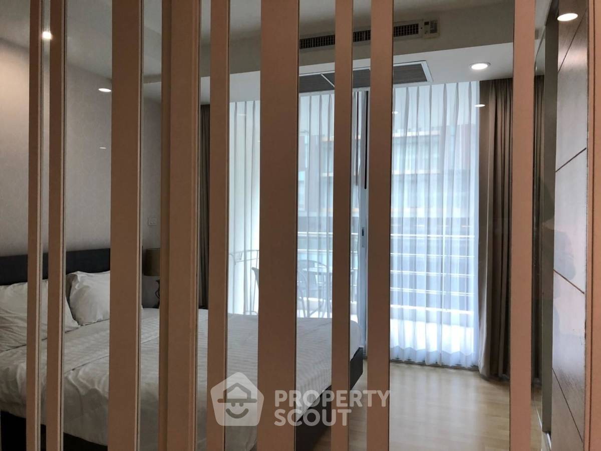 picture 1-BR Condo at The Rajdamri near BTS Ratchadamri (ID 2130131) - 12/13