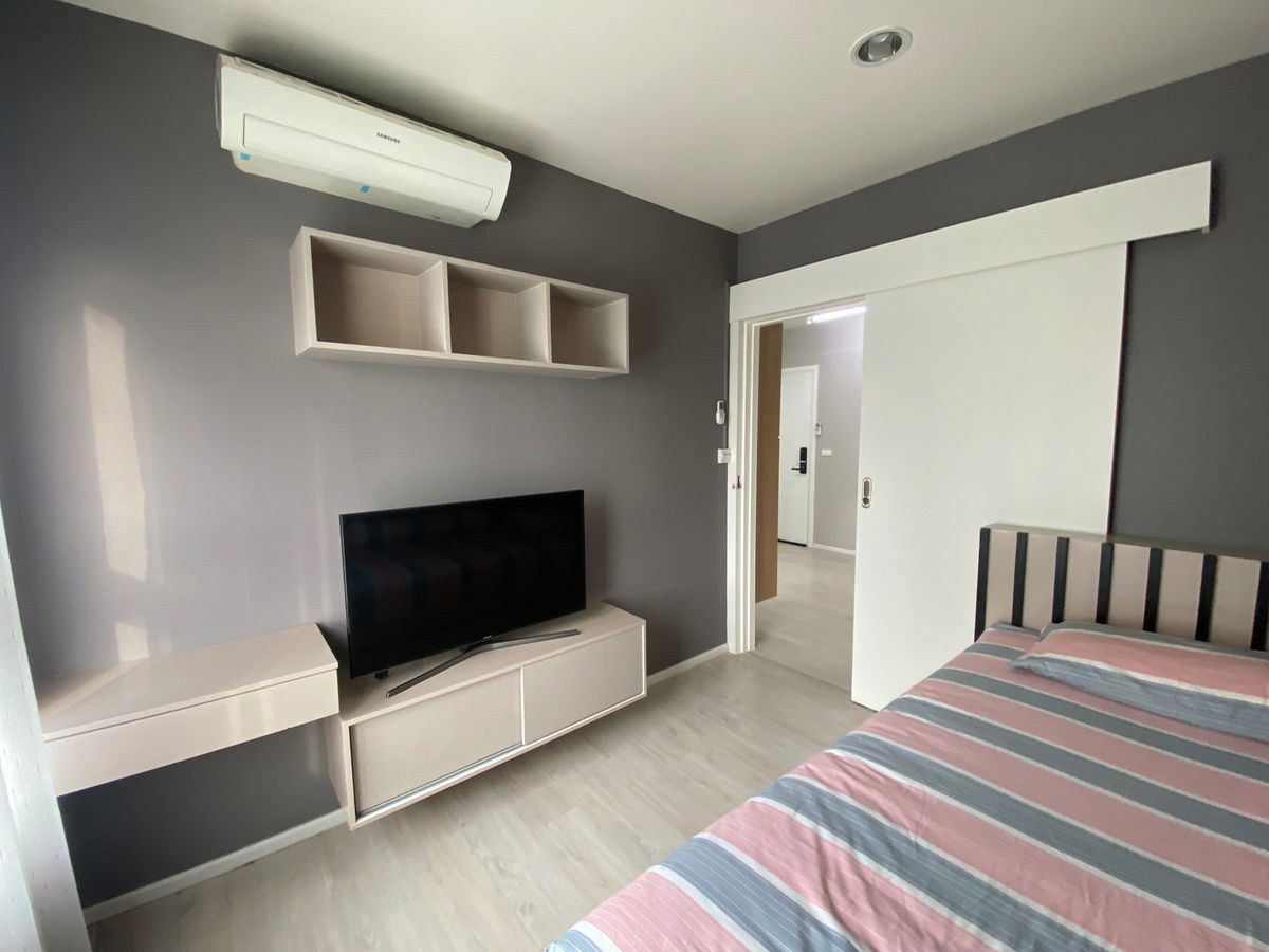 picture ✨ Aspire Sathorn-Thapra ✨ Fully renovated 2-bedroom unit, ready to move in.  contact Line ID: @thirdproperty - 12/13