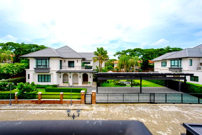 บ้านเดี่ยว ศูนย์ฝึกอบรม tot : บ้านหรู พูลวิลล่า 5 นอน ONYX นิชดาธานี พร้อมสระว่ายน้ำส่วนตัว  _BL158