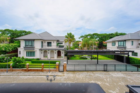 บ้านหรู พูลวิลล่า 5 นอน ONYX นิชดาธานี พร้อมสระว่ายน้ำส่วนตัว  _BL158