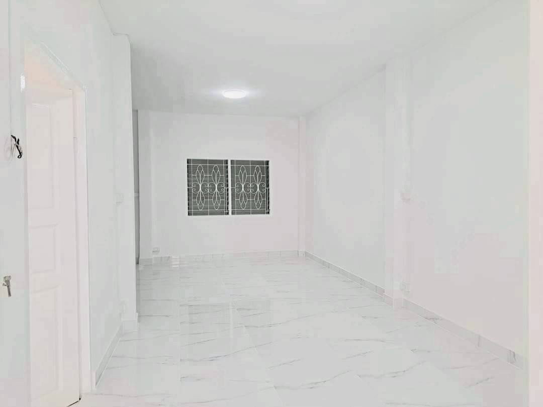รูป ขาย ทาวน์เฮ้าส์ 18 ตร.ว. บ้านพรธิสาร 5 รังสิต ธัญบุรี คลอง8 ปทุมธานี - รูปที่ 4/9
