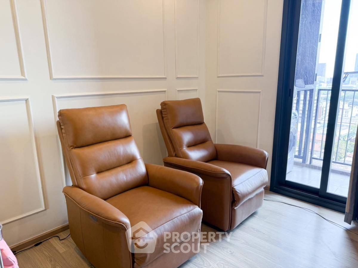 picture 1-BR Condo at Oka Haus Sukhumvit 36 near BTS Thong Lor (ID 2051770) - 2/9