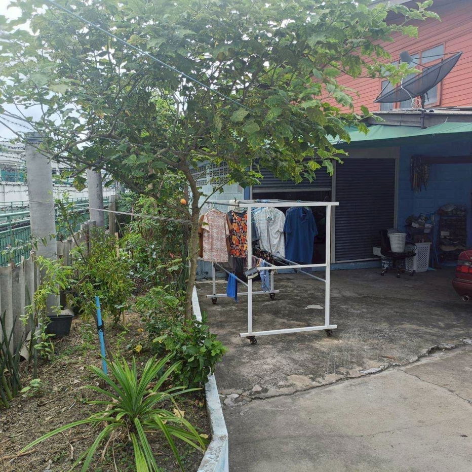 รูป  🏠ขาย บ้านเดี่ยว 5ห้องนอน 2ห้องน้ำ🏠  ขายบ้านเดี่ยว 2 ชั้น พร้อมที่ดินและสวนหลังบ้าน ซ.วัดสวนส้ม สมุทรปราการ - รูปที่ 2/9