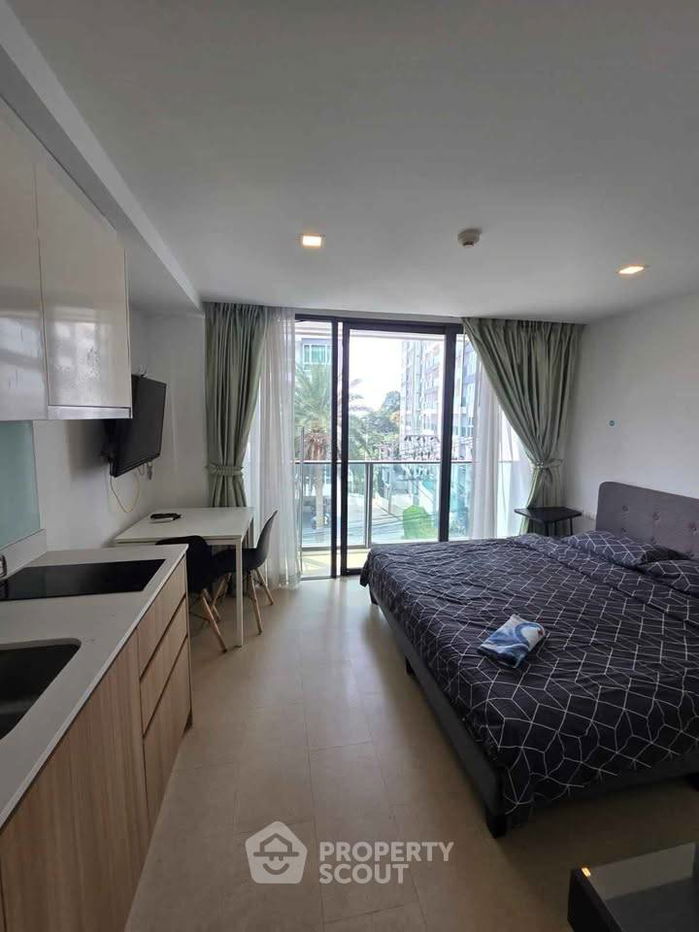 picture Studio Condo at Aurora Pratumnak close to Phratamnak (ID 2209829) - 2/13