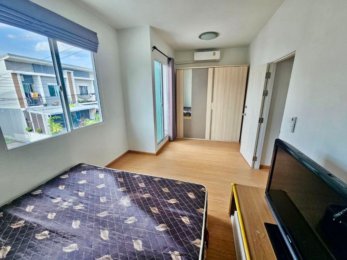 picture House for rent Pleno Srinakarin 3bed 2 bath  - 12/17