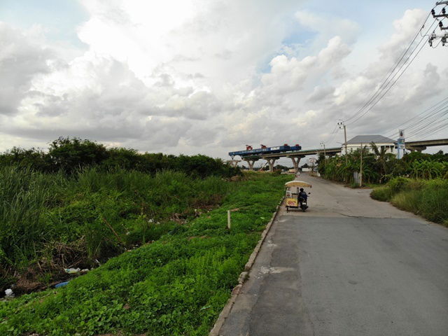 picture Beautiful land for sale, dark green city plan, land with road access on three sides - 2/7