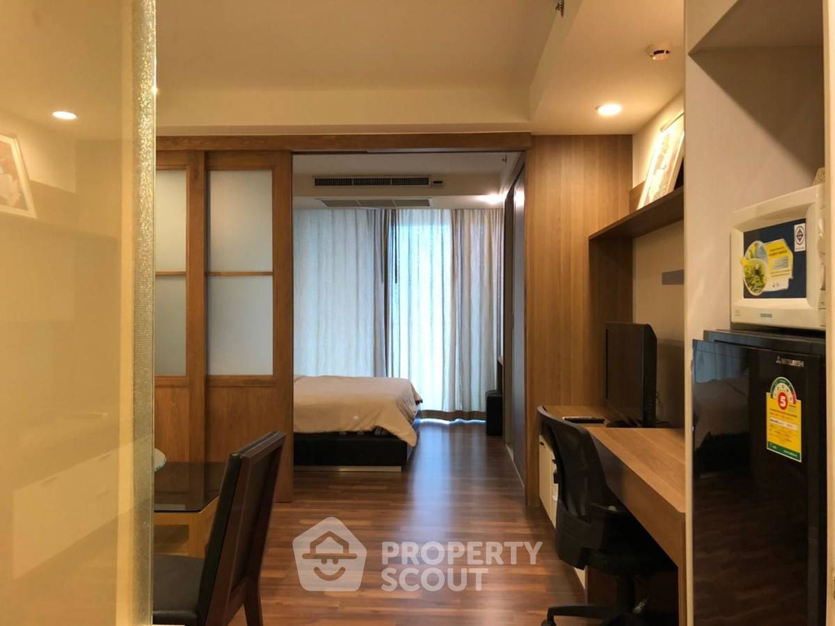 picture 1-BR Condo at The Rajdamri near BTS Ratchadamri (ID 2088983) - 4/15