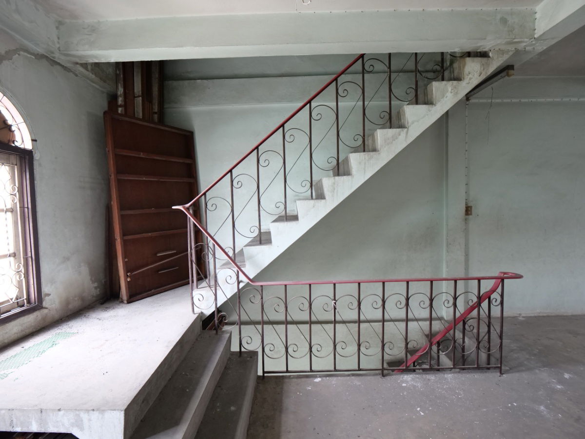 รูป ขายอาคารพานิชย์ 3.5 ชั้น 19 ตรว. ซอยกำนันแม้น ราคาดีที่สุดในย่านนี้ ขายเพียง 2.2 ล้าน หน้ากว้าง 4 เมตร พื้นที่ใช้สอยประมาณ 220 ตรม.  - รูปที่ 45/80