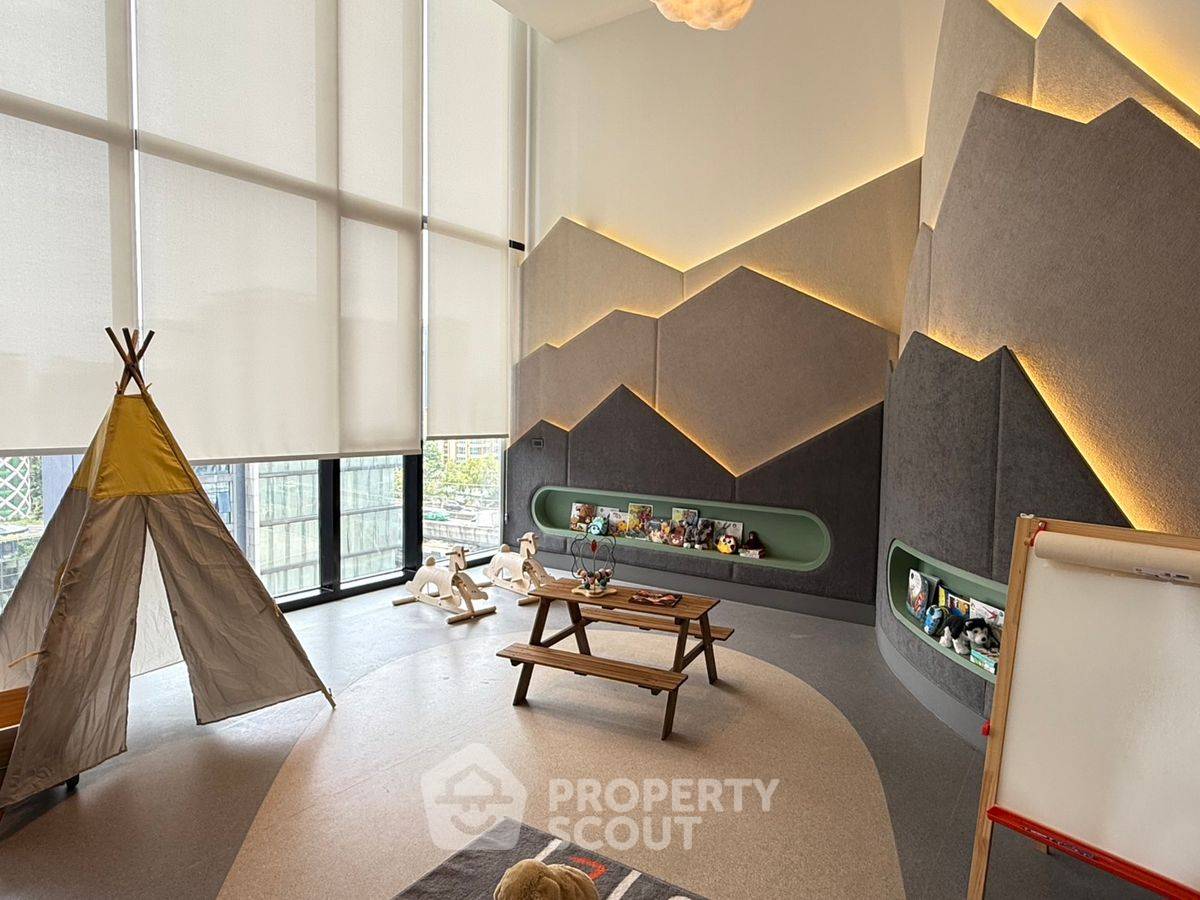 picture Studio Condo at Nue District R9 near MRT Phra Ram 9 (ID 2210867) - 27/42