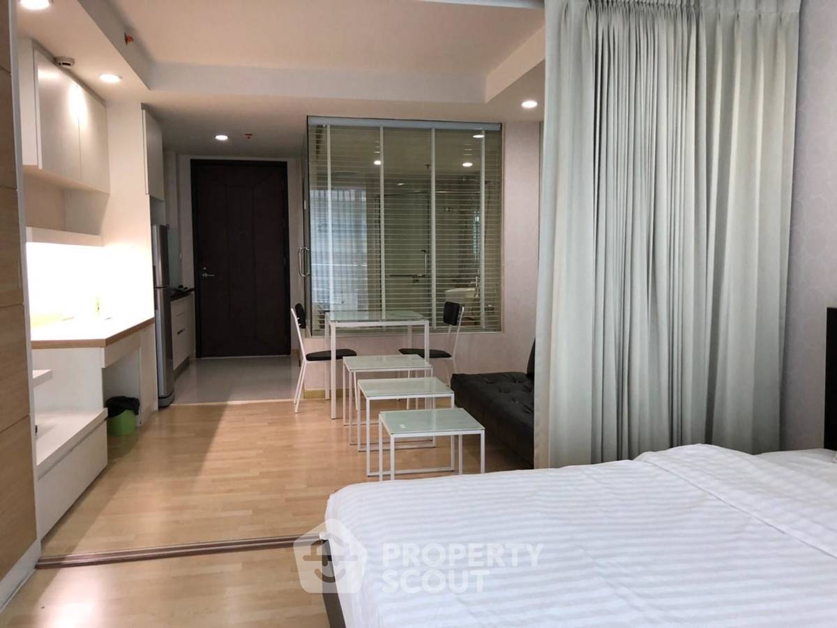 picture 1-BR Condo at The Rajdamri near BTS Ratchadamri (ID 2130131) - 7/13