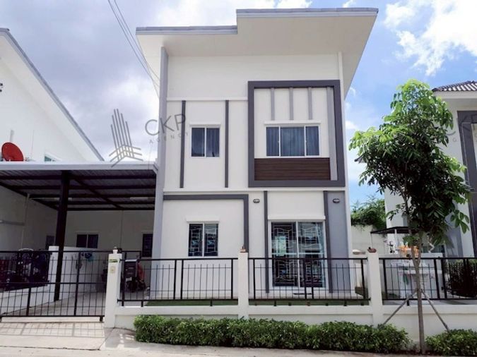 Lanceo nov pattaya, semi-detached house, beautifully decorated, air-conditioned, located in the city center of Pattaya, ready to move in